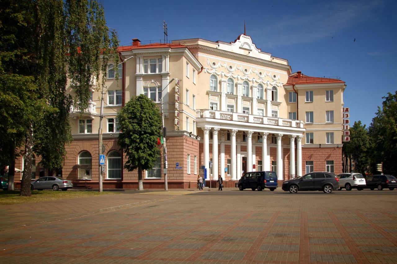 Dvina Hotel Poloțk Exterior foto